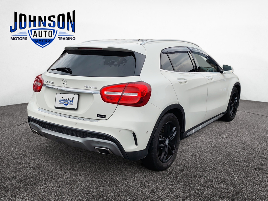 2016 Mercedes-Benz GLA Class - image 6