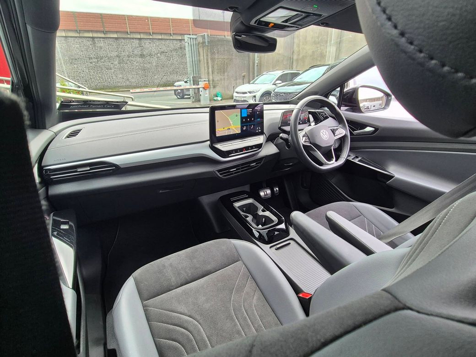 2023 Volkswagen ID.5 - image 18