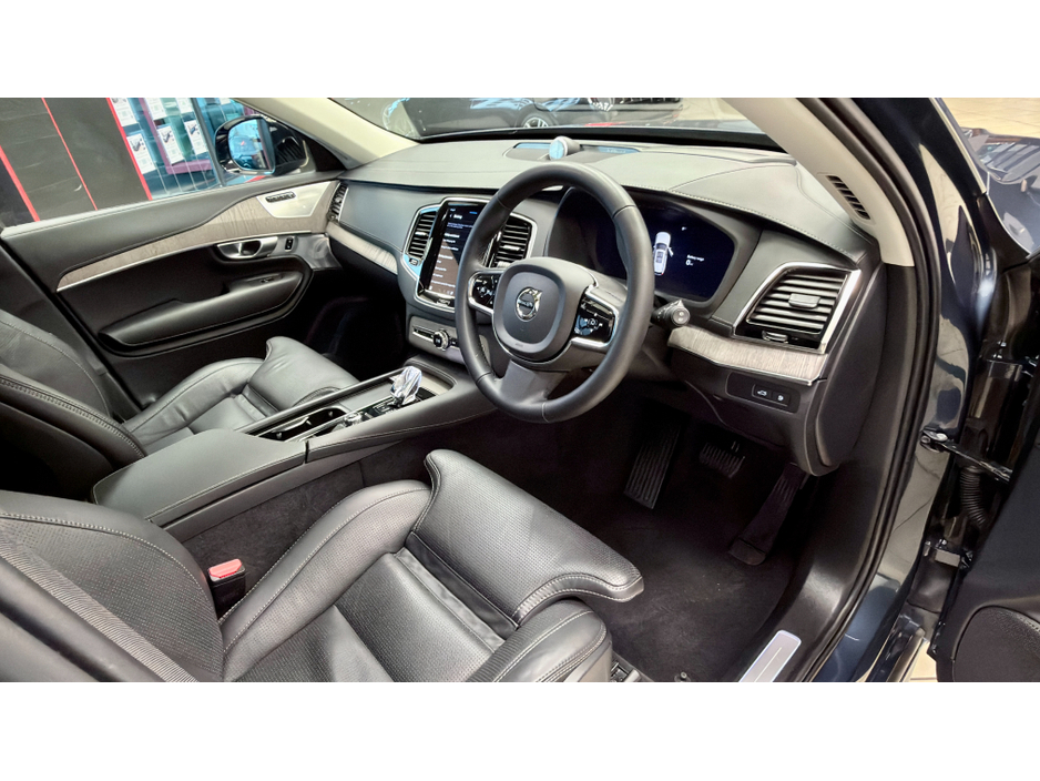 2023 Volvo XC90 ULTIMATE T8 RECHARGE AWD €65,500