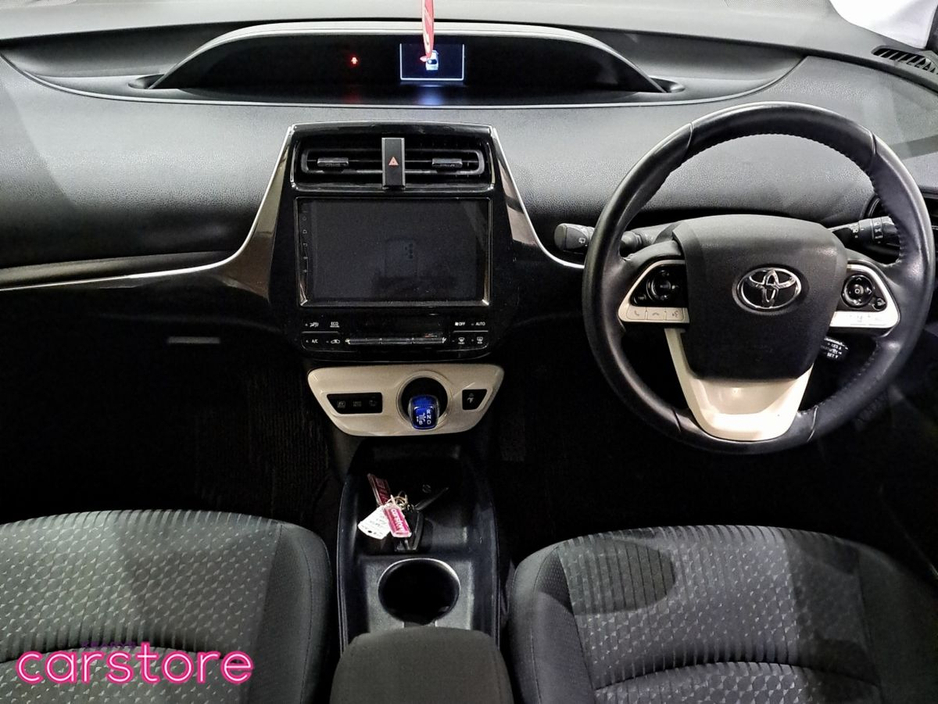 2016 Toyota Prius 1.8 PET HYBRID €16,880