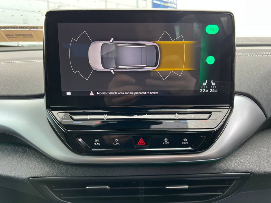 2023 Volkswagen ID.4 - image 7