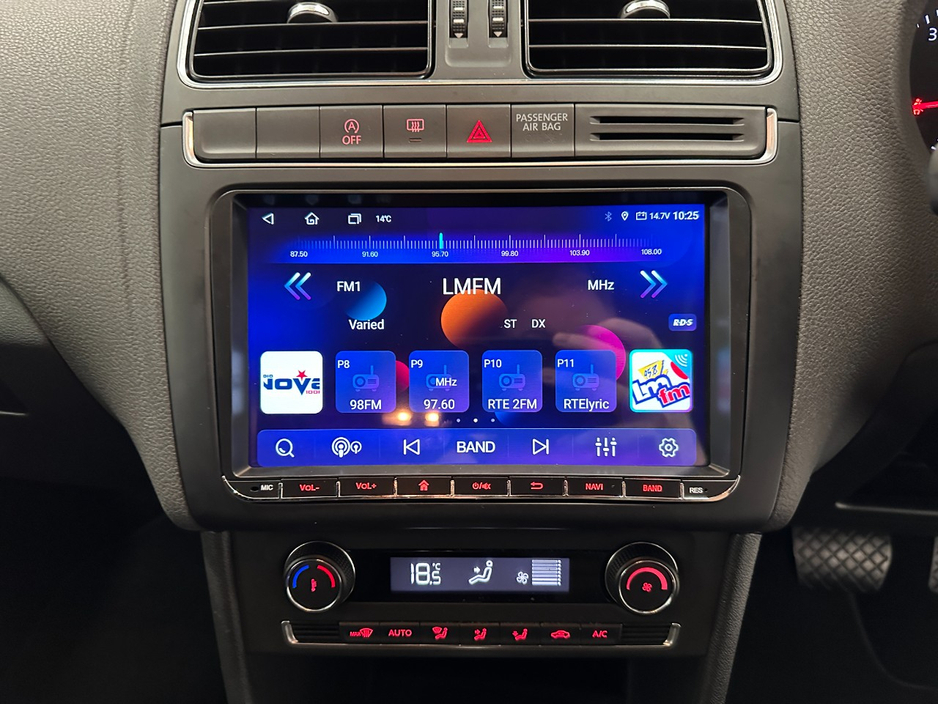 2016 Volkswagen Polo - image 25