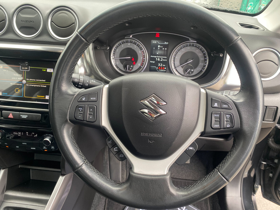 2023 Suzuki Vitara - image 12