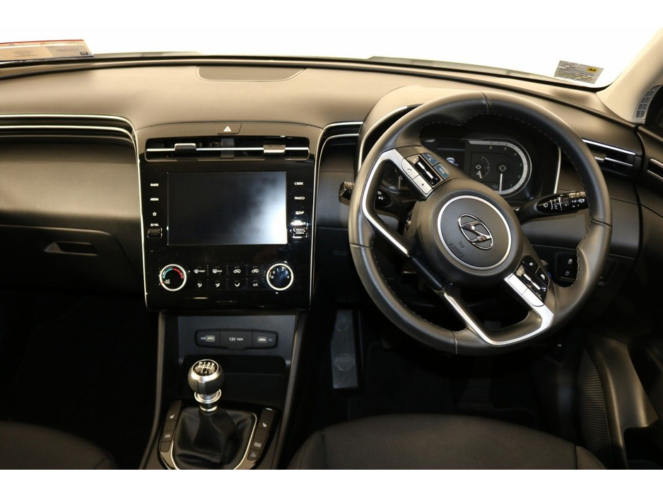 2021 Hyundai Tucson - image 8