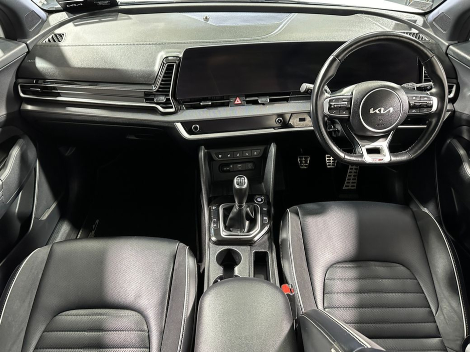 2023 Kia Sportage - image 10