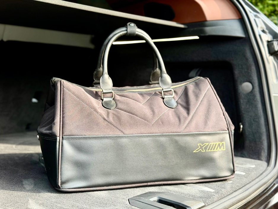 2024 BMW XM - image 12