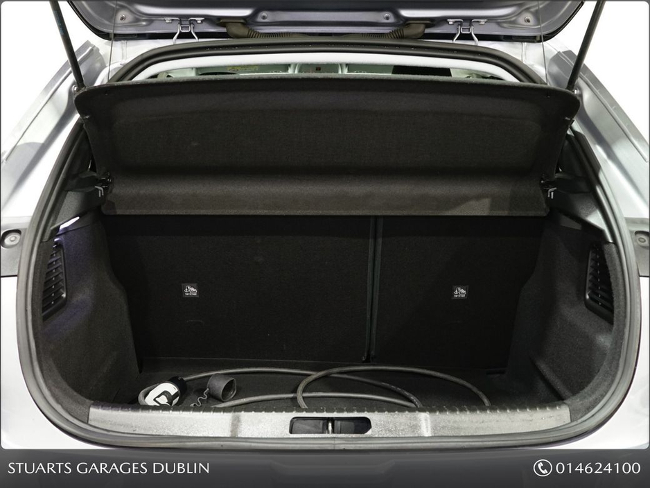 2023 Opel Mokka E EliteELECTRIC AND HEATED MIRRORS, KEYLESS ENTRY AND START, LED HEADLIGHTS, REVERSING CAMERA AND PARKING SENSORS, LEATHER UPHOLSTERY, €19,945