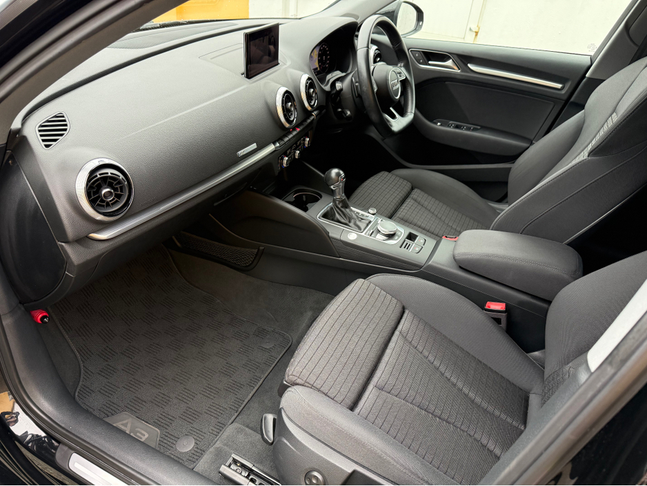 2018 Audi A3 - image 13