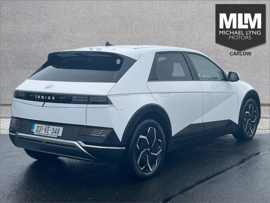 2023 Hyundai Ioniq 5 58kW Executive Plus, €26,995