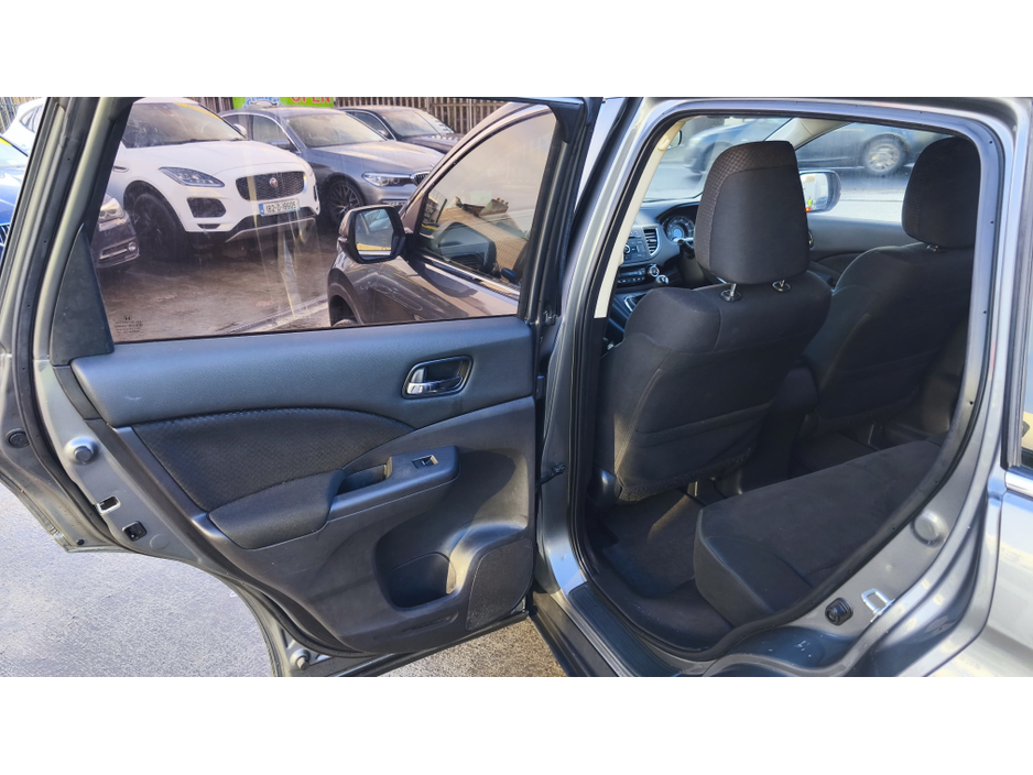2015 Honda CR-V 1.6 I DTEC AA Approved 1 Year Warranty €9,995