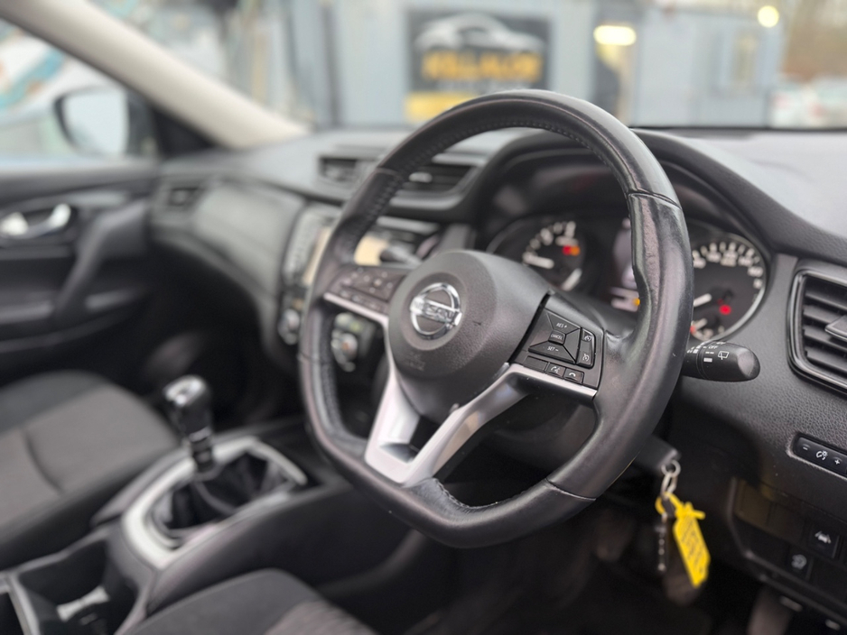 2020 Nissan X-Trail - image 9