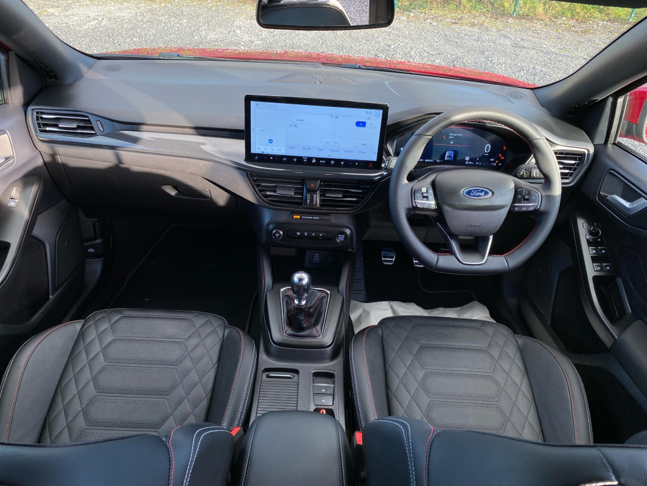 2025 Ford Focus ST-Line X 1.0 125BHP... Full leather seats