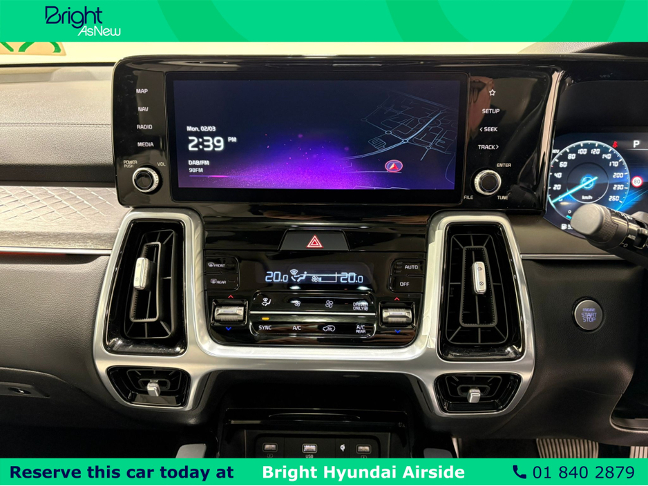 2023 Kia Sorento - image 22