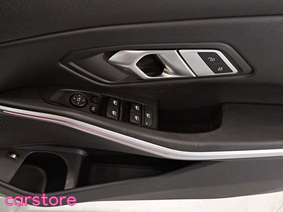 2022 BMW 3 Series 330 E Sport Auto 330 e Sport 330 e 292 12kWh PHEV 113BHP /83kw Step Auto Start/Stop €34,680