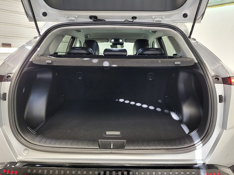 2024 Hyundai Kona - image 10