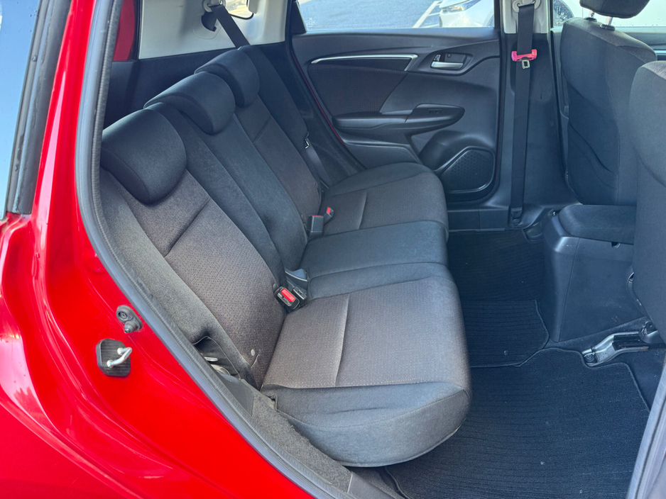 2016 Honda Jazz - image 21