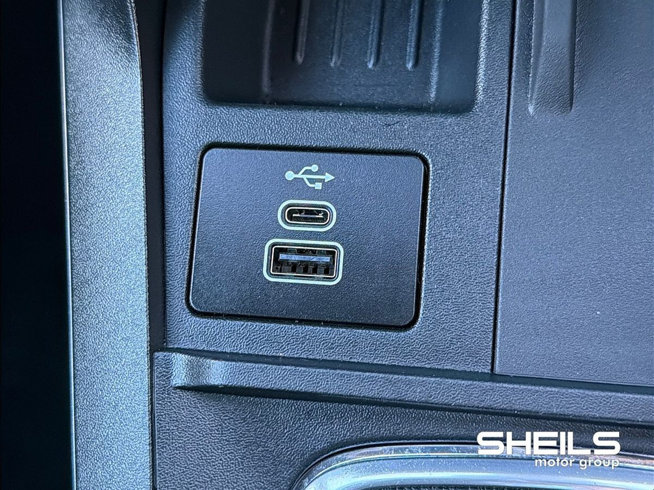 2025 Ford Puma - image 18