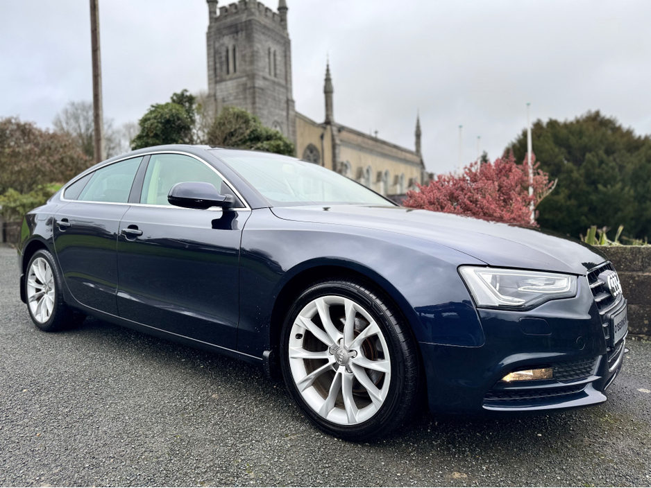 2014 Audi A5 2.0TDI 6SPD MANUAL SPORTBACK €9,950