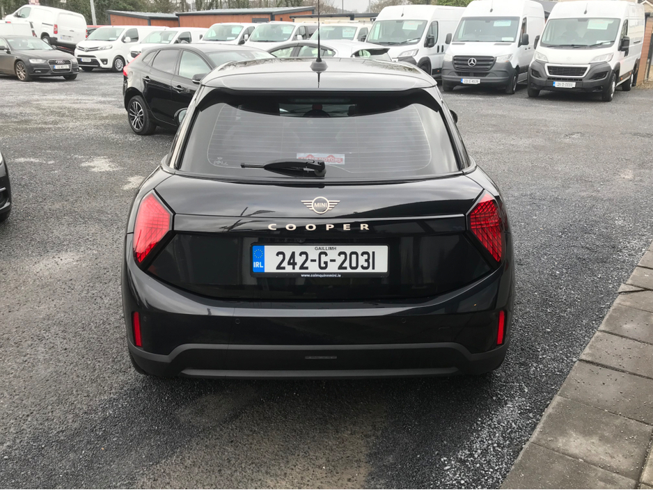 2024 MINI Cooper 42GD CLASSIC C 5DR AUTO €33,750