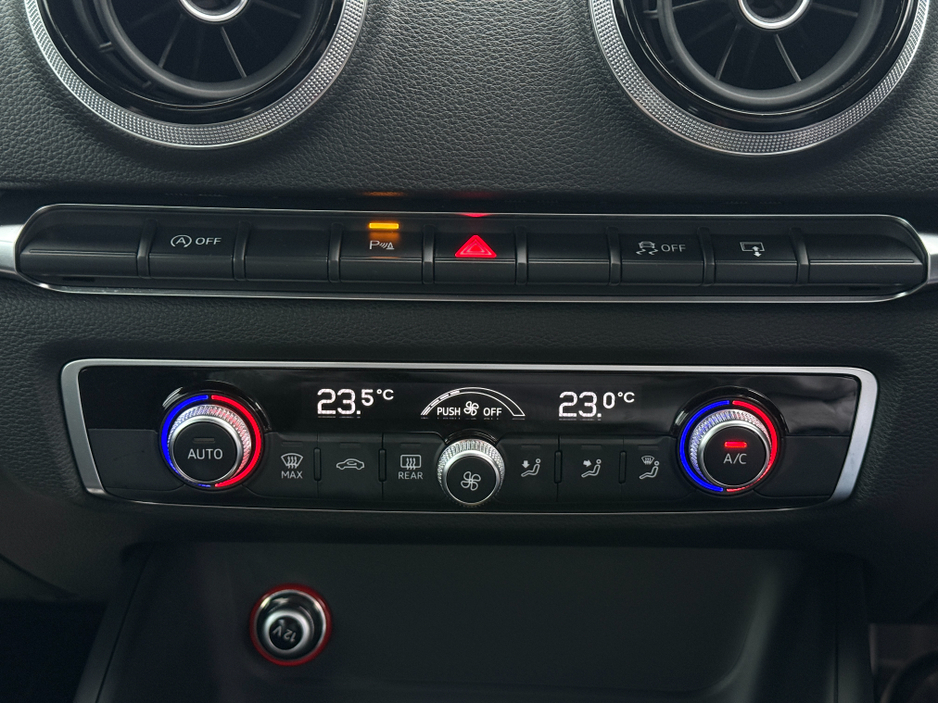 2015 Audi A3 Saloon SALOON ONLY 20,234KM !! 1.4 TFSI PRIVACY GLASS REV CAMERA ALLOYS €15,950