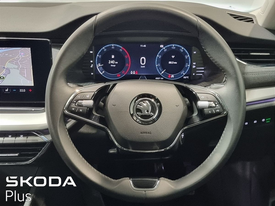 2023 Skoda Octavia - image 22