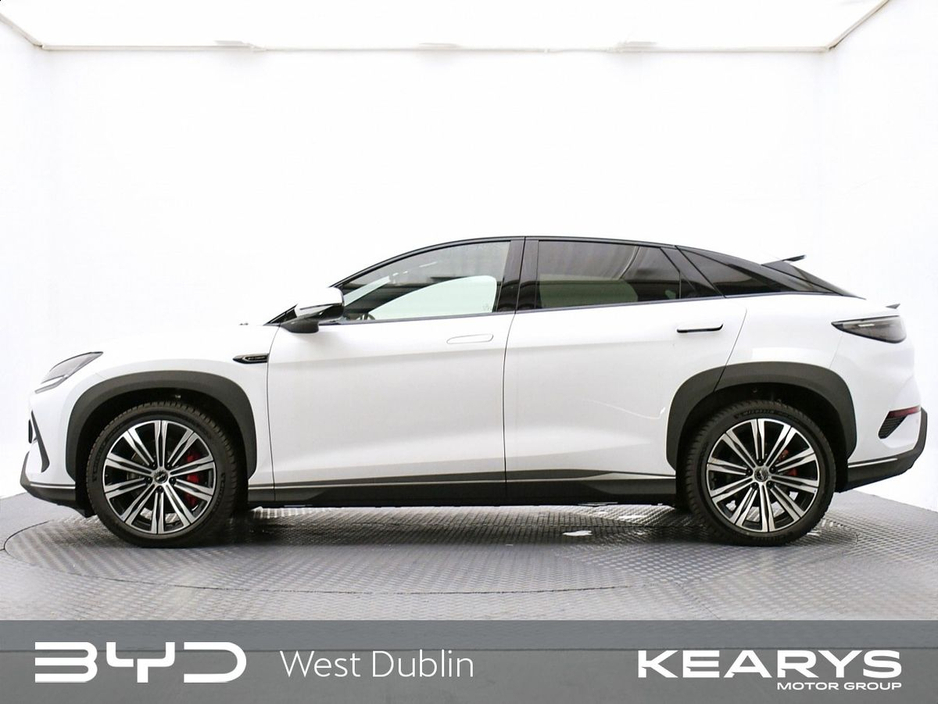 2026 BYD Sealion 7 - image 5