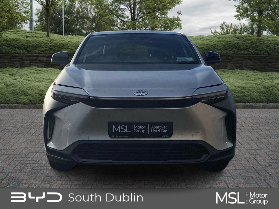 2023 Toyota bZ4X - image 8