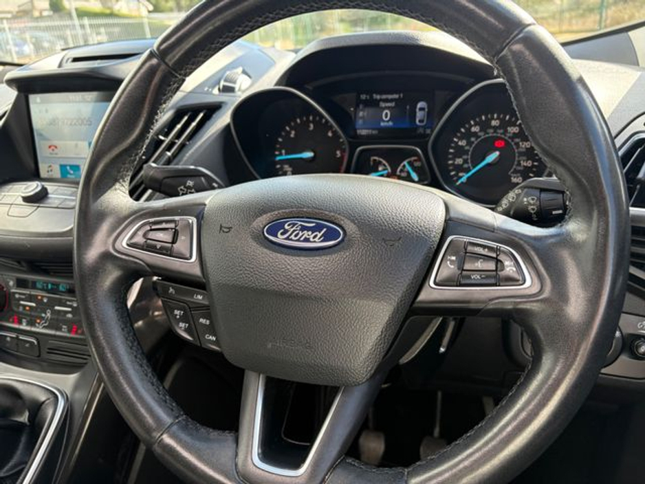 2018 Ford Kuga - image 28