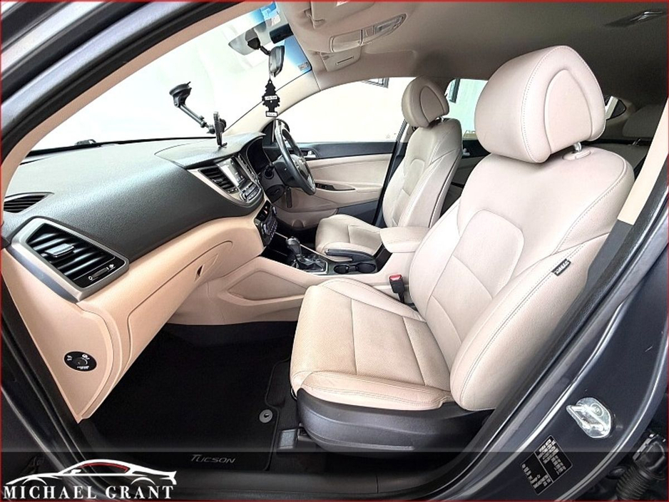 2018 Hyundai Tucson - image 15