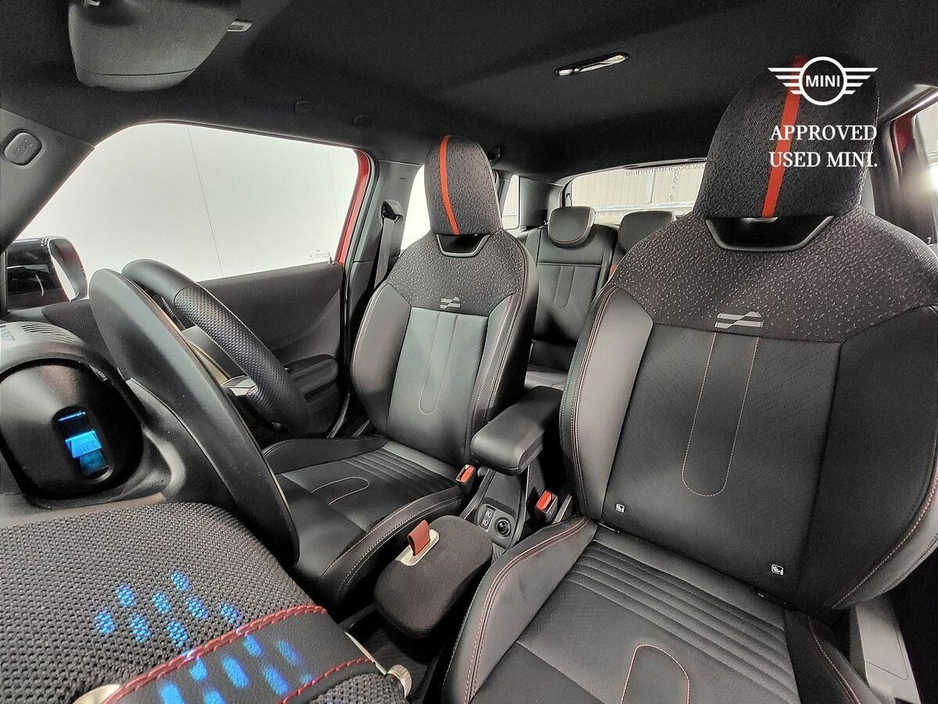 2025 MINI Hatch - image 12
