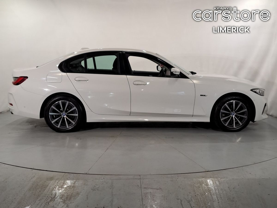 2022 BMW 3 Series 330 E Sport Auto 330 e Sport 330 e 292 12kWh PHEV 113BHP /83kw Step Auto Start/Stop €34,680