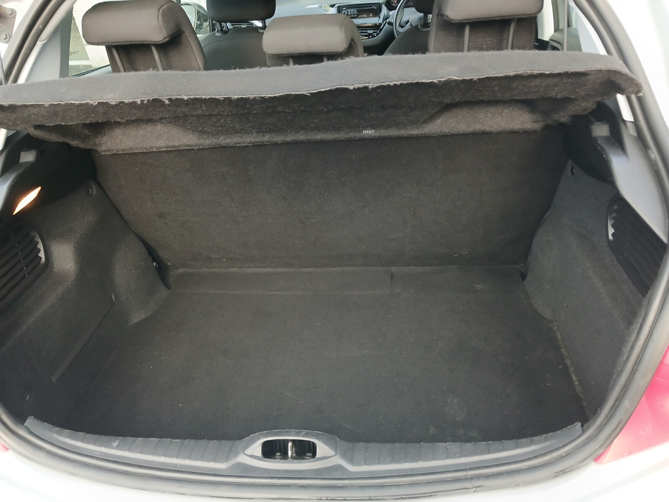 2013 Peugeot 208 1.0 68 bhp Access €5,650