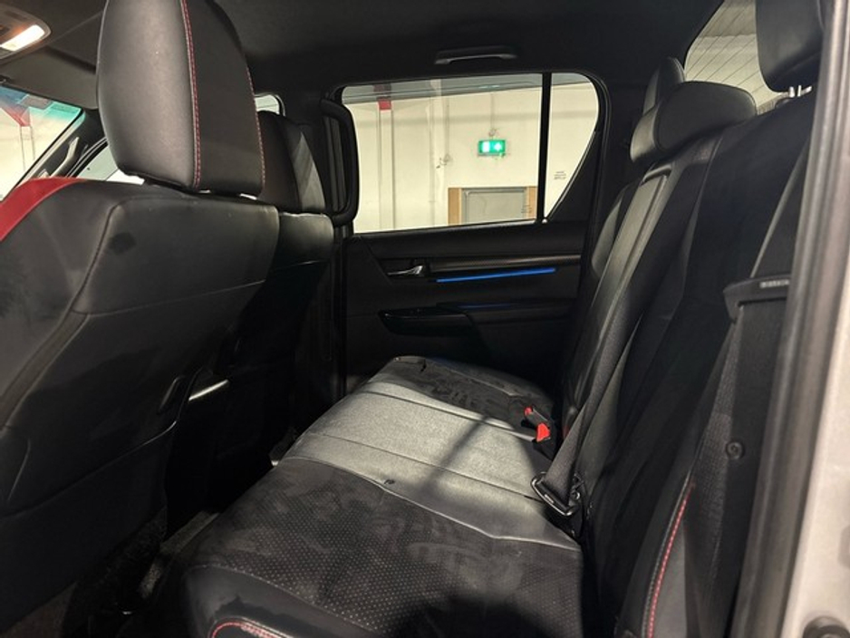 2023 Toyota Hilux 2.8 GR SPORT 4DR A AUTO €41,420