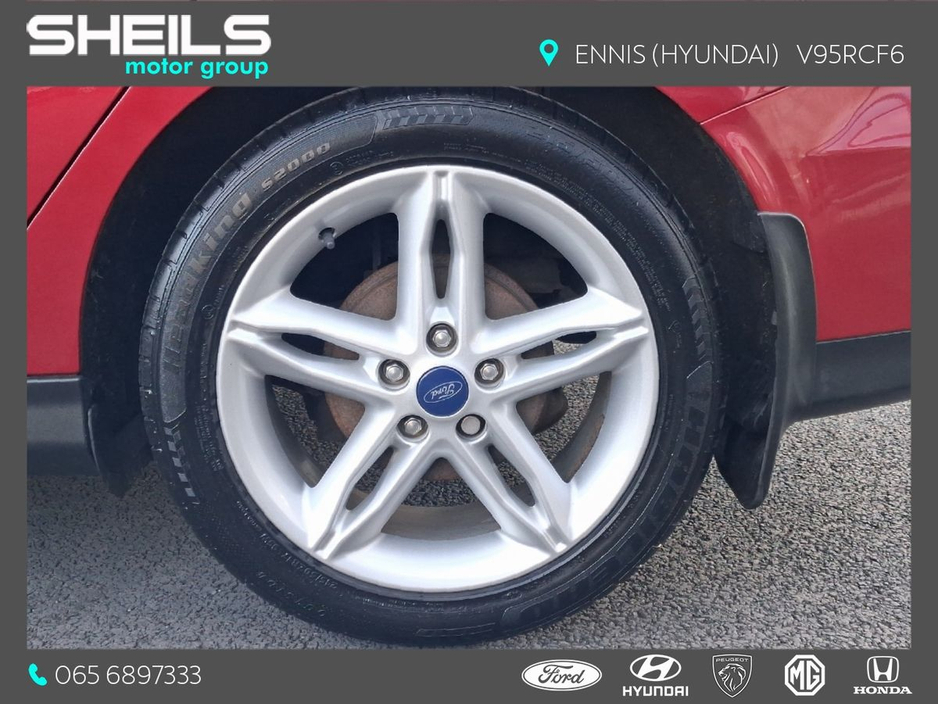 2017 Ford Focus - image 8