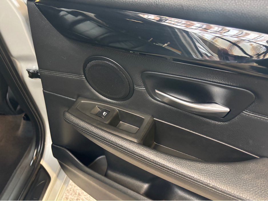 2017 BMW 2 Series Gran Tourer - image 11