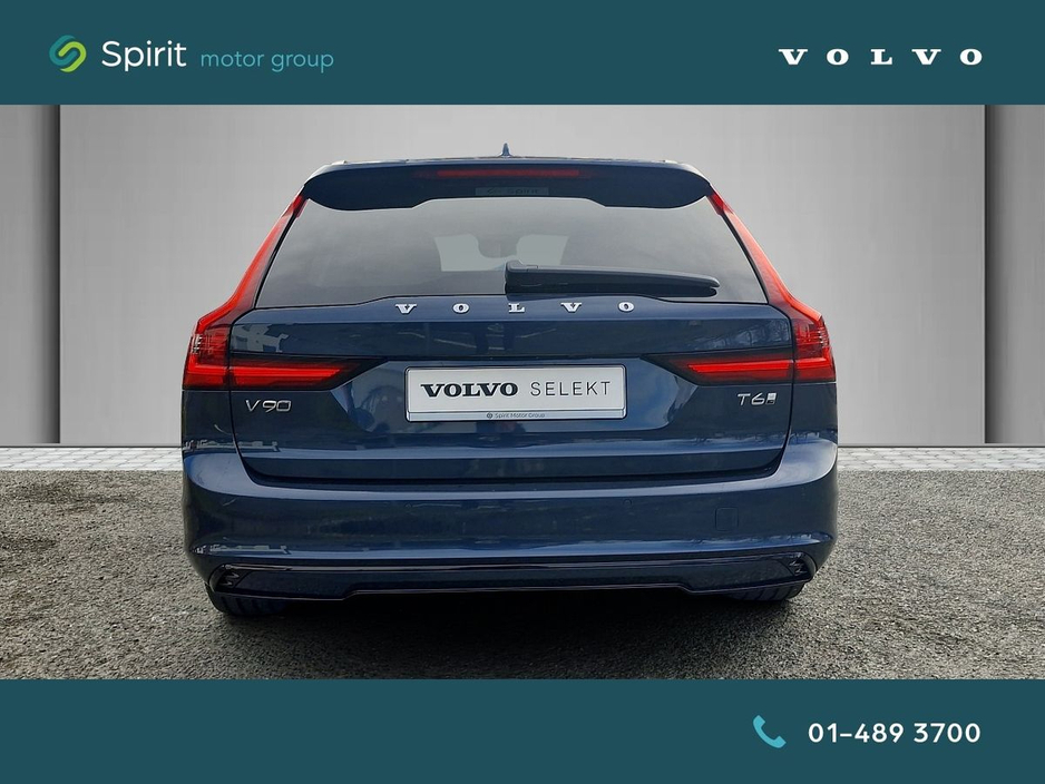 2026 Volvo V90 - image 7