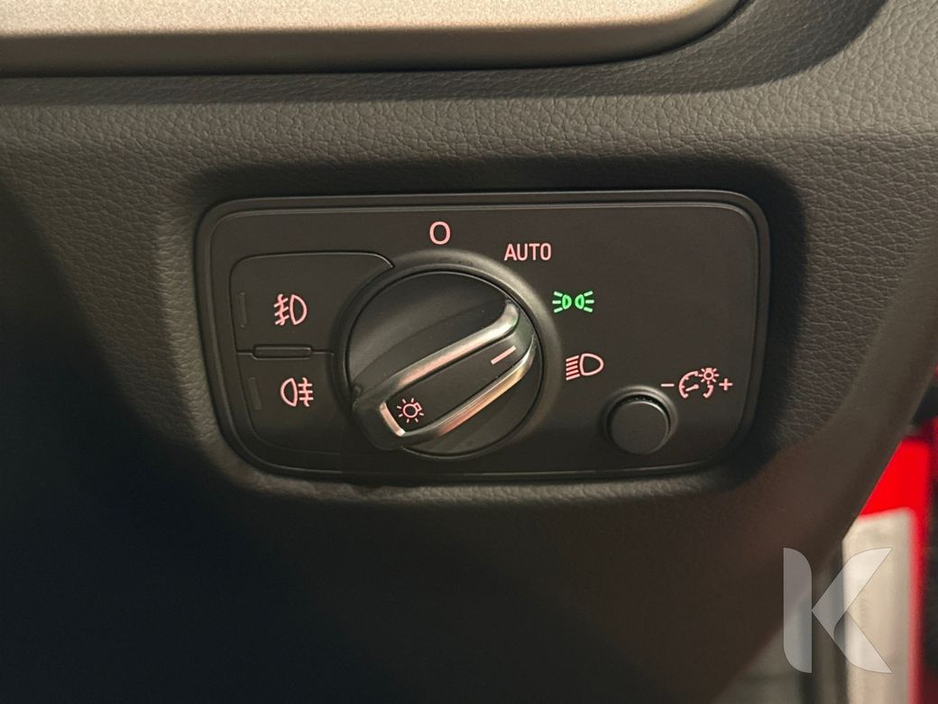 2015 Audi A3 SALOON AUTOMATIC 1.4L TFSI - A/C HEATING CONTROLS - REVERSE CAMERA - CRUISE CONTROL - UPGRADED ALLOY WHEELS €15,950