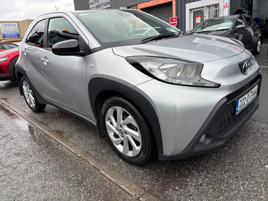 2022 Toyota Aygo - image 5