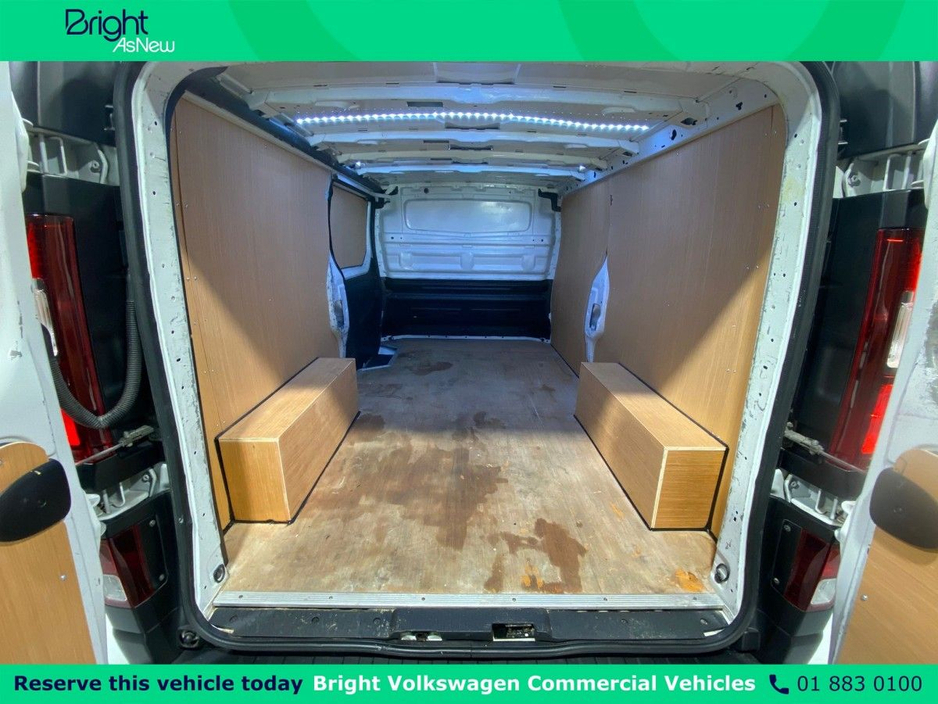 2021 Nissan NV300 NV300 LWB 120BHP €14,950 + VAT €14,950