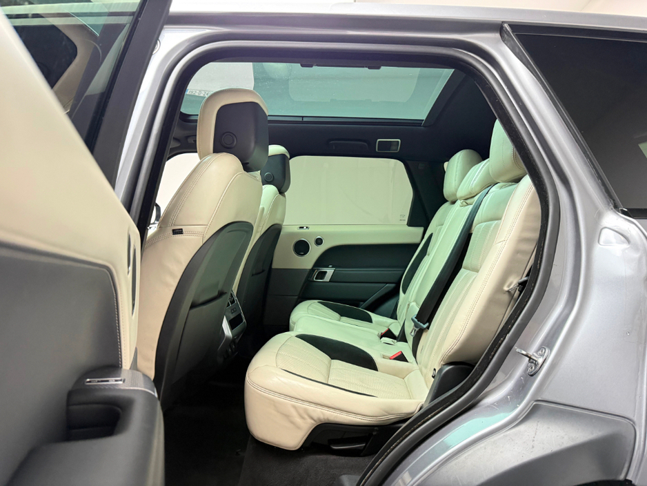 2019 Land Rover Range Rover Sport - image 14