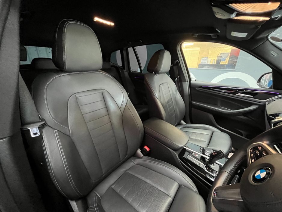 2021 BMW X3 - image 14