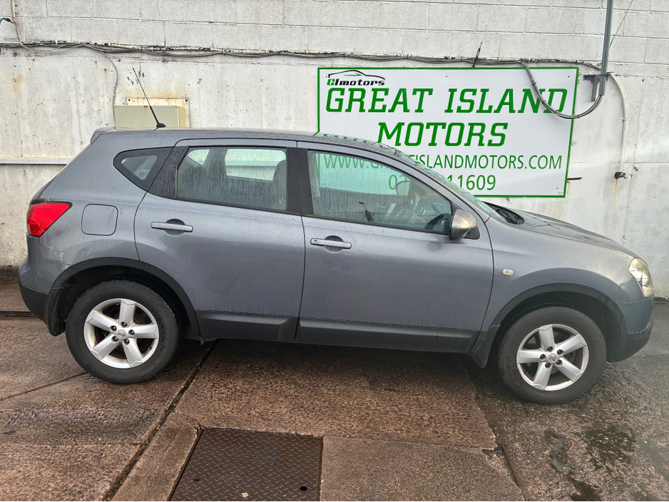 2009 Nissan Qashqai 1.6 SE €1,750