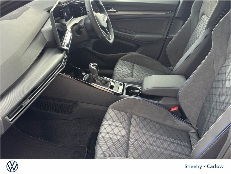 2026 Volkswagen Golf - image 4