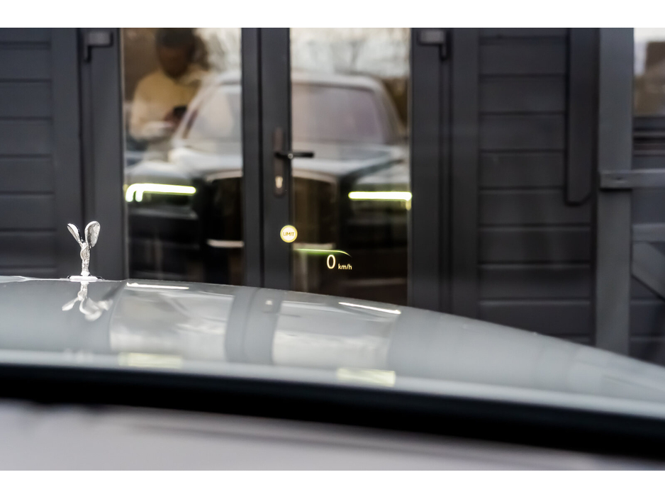 2023 Rolls-Royce Cullinan  €489,950