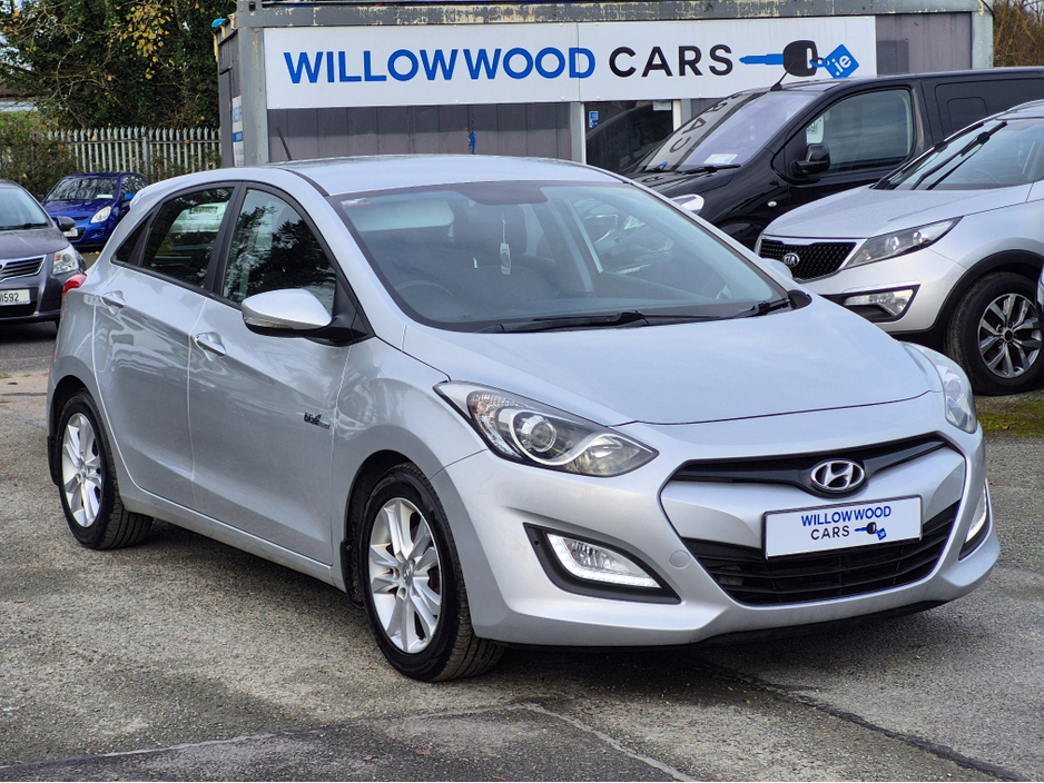 2015 Hyundai i30 1.6 DSL DELUXE 4DR €7,999