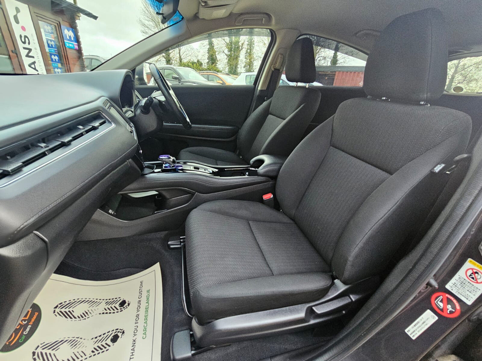 2015 Honda Vezel - image 20