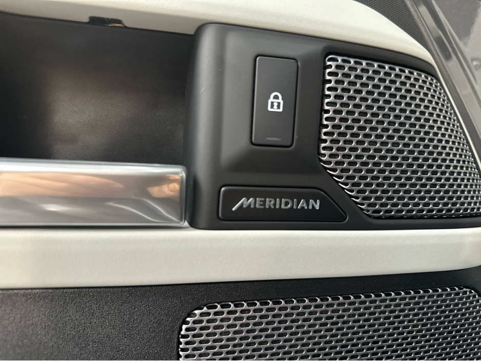 2026 Land Rover Defender - image 30