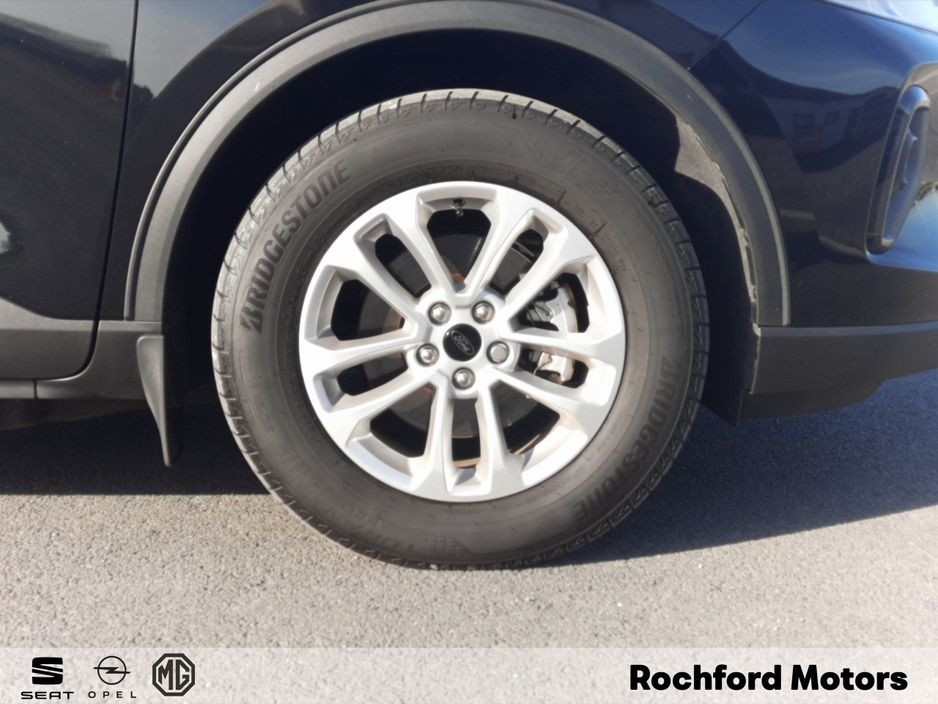 2024 Ford Kuga - image 6