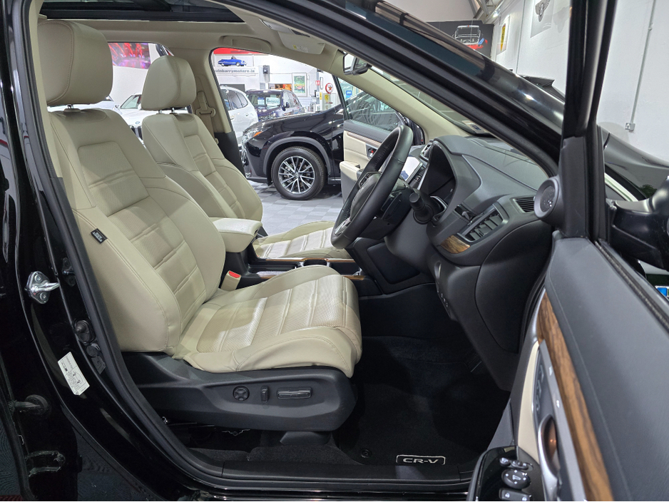 2019 Honda CR-V - image 9