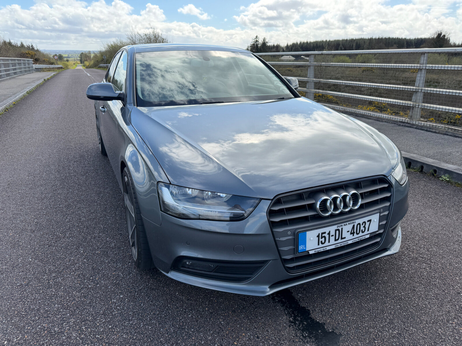 2015 Audi A4 - image 4